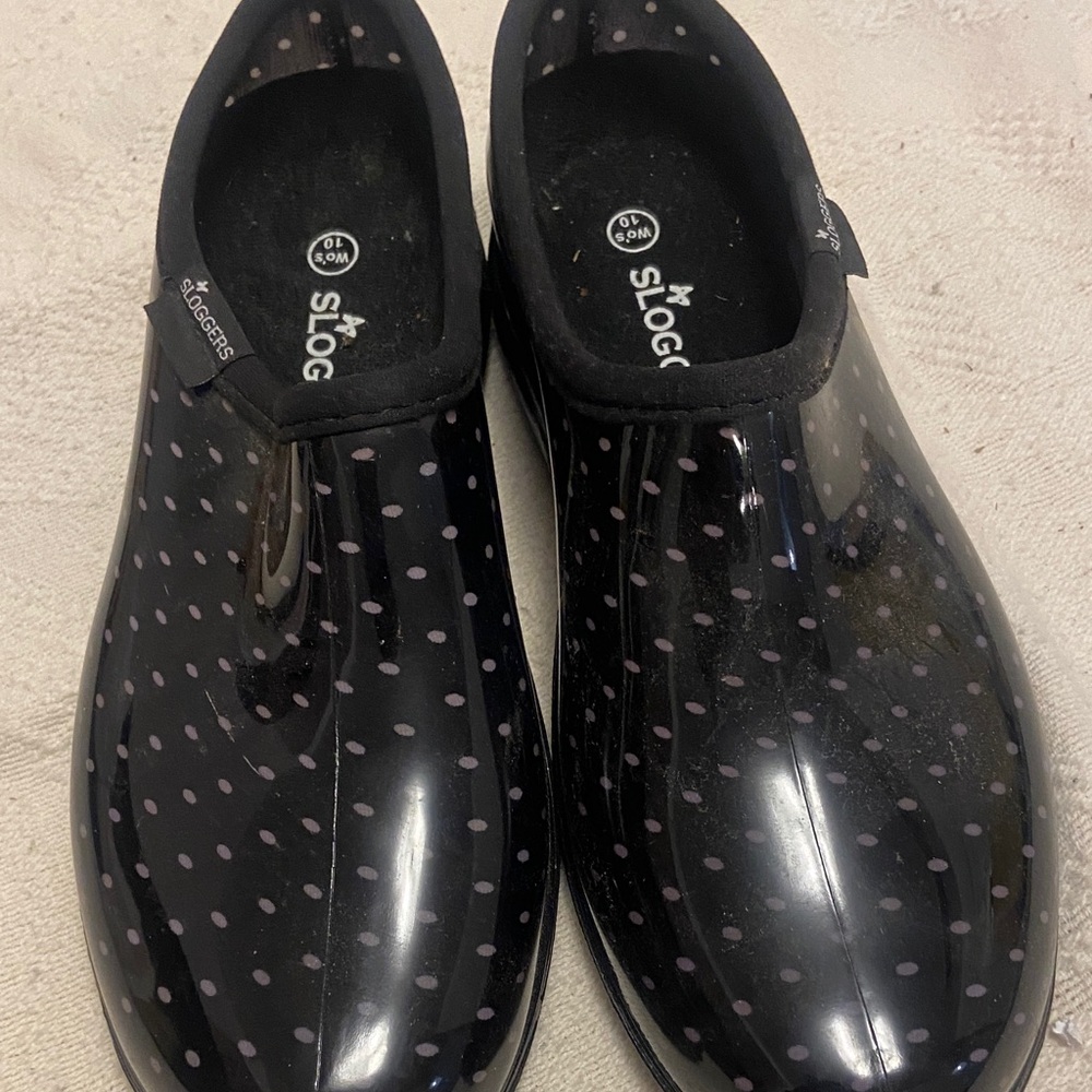 Sloggers Black Rain & Snow Clogs with Light Pink Polka Dots